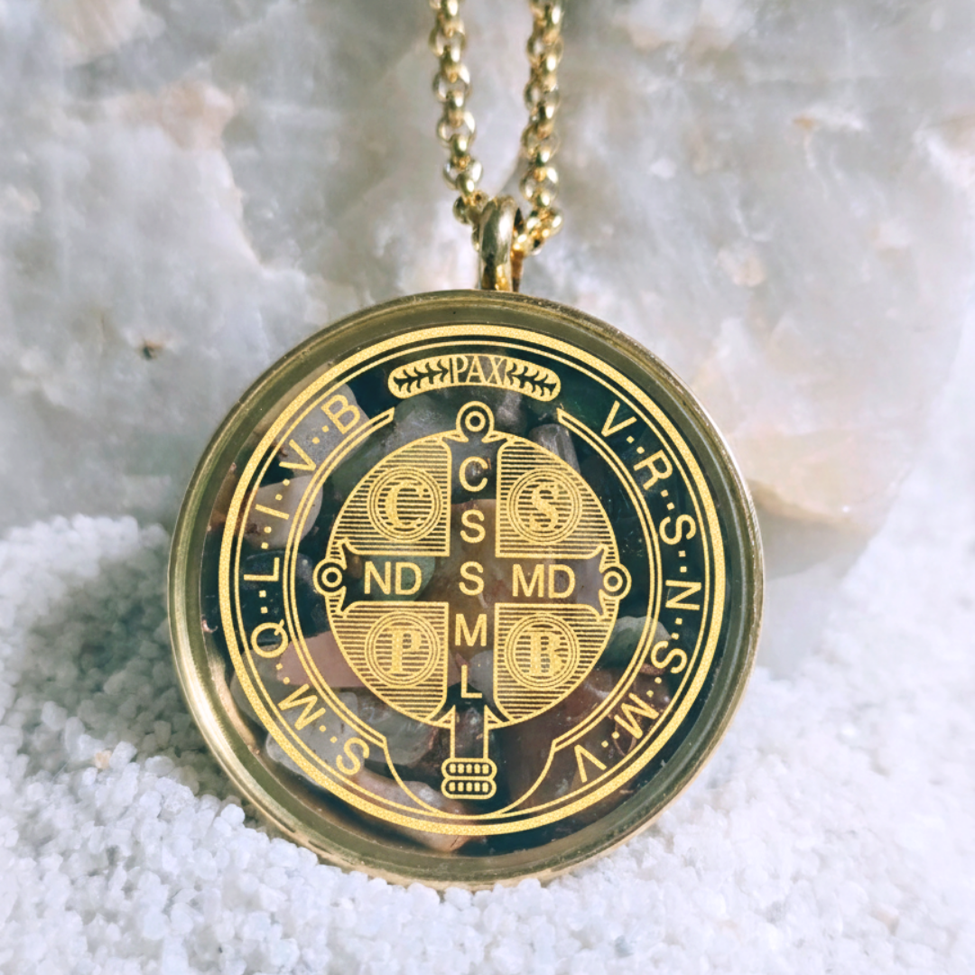 Cruz de São Bento - Orientação e Proteção